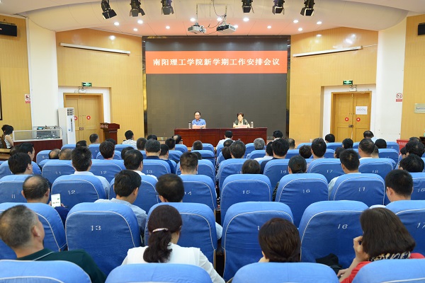 2018-09-05_162727_580823.jpg DSC_0136.JPG